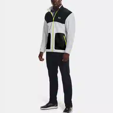 Under Armour Sweater Pile