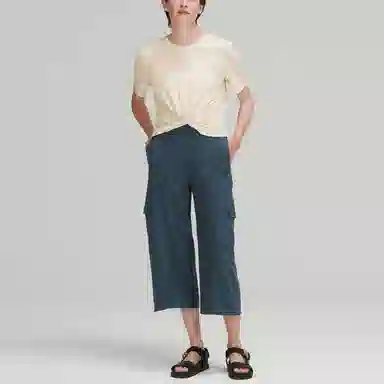 lululemon Crescent T