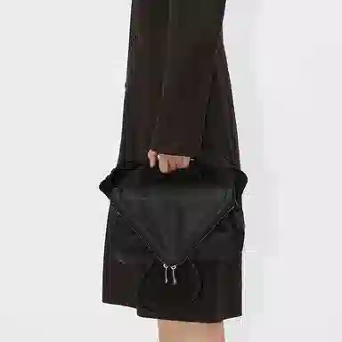 Bottega Veneta Beak