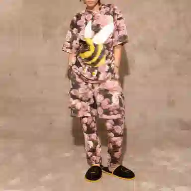 Drew House SS22 bizzy-ss-tee-roses T