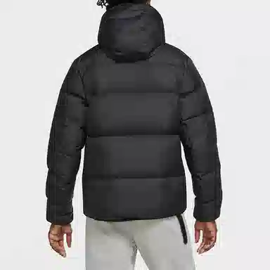 Nike Sportswear Down-Fill Windrunner