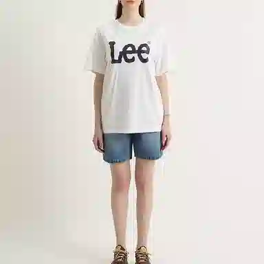 Lee LogoT