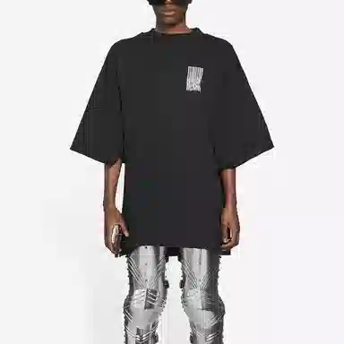 Balenciaga T