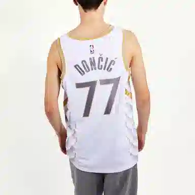 Nike NBA Swingman Jersey Luka Doncic 77 White