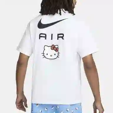 Nike Hello Kitty Hello Kitty T