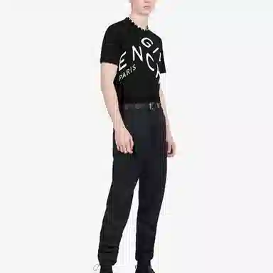 Givenchy T