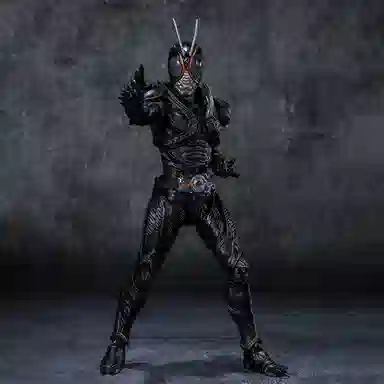 BANDAI S.H.Figuarts Black 15cm