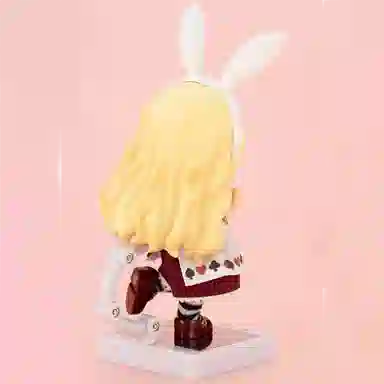 Cu-poche Friends Alice Ruby Houseki ver. Q 11cm