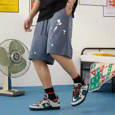 EPTISON Alien Print Shorts