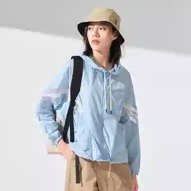 探路者 条纹拼色户外宽松连帽防晒衣 女款