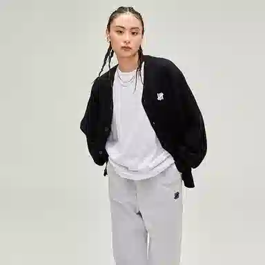 UNDEFEATED SS23 Logo