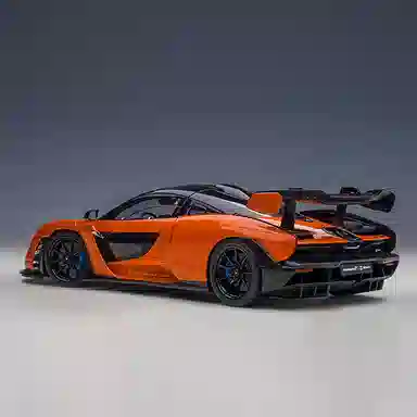 AUTOart 118 MCLAREN