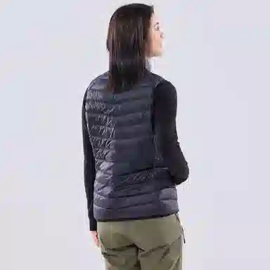 探路者 纯色户外透气舒适轻薄保暖防泼水羽绒马甲 女款
