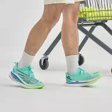 New Balance FuelCell SC Elite v3 Green Blue