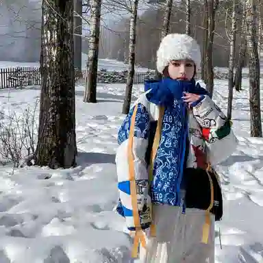 13 DEMARZO x MARK WIGAN Graffiti Ribbon Hooded Down Jacket Blue White