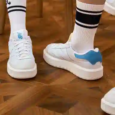 New Balance 302 White Blue