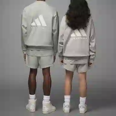 adidas originals Basketball Chapter 1sweat Crewmetal Grey Logo