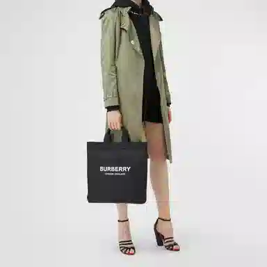 Burberry Tote