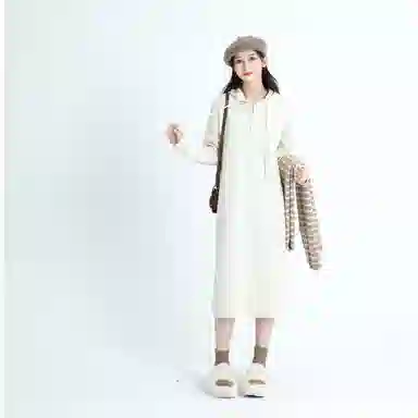小镇姗姗 纯色高腰连帽套头长袖连衣裙
