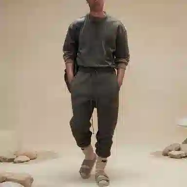 Fear of God Essentials FW22 Ss Tee Wood