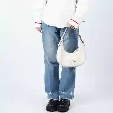 COACH Bailey 27 Logo Hobo
