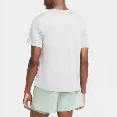 Nike Dri-FIT Miler