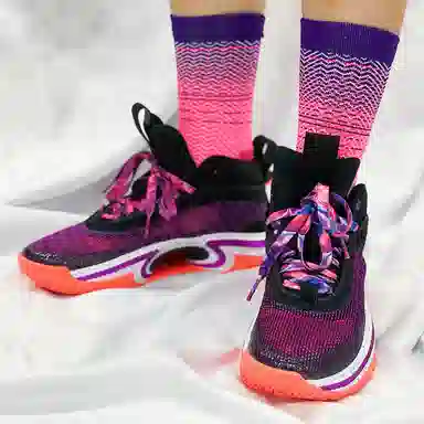 US8ACC 10