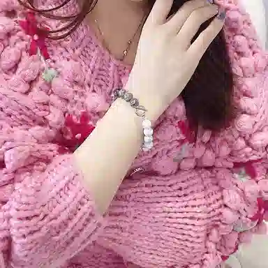 MOUNTAINS AND MANS ins