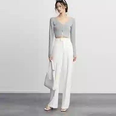 V