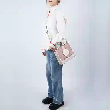 COACH Dempsey 22 Tote