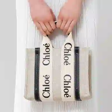 Chloe Woody Tote Beige/Navy