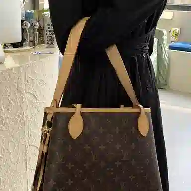 LV neverfull 60cm