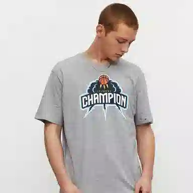 Champion T-Shirt
