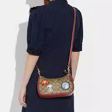 COACH x Peanuts Teri 25 Brown Rust