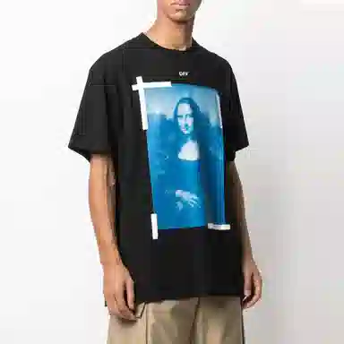 OFF-WHITE T