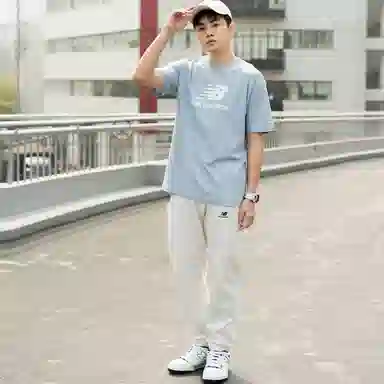 New BalanceSS23 LogoT