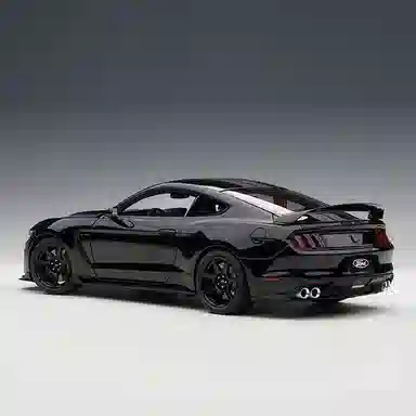 AUTOart 118 GT-350R