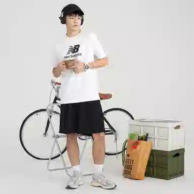 New Balance NB 2002R CNY