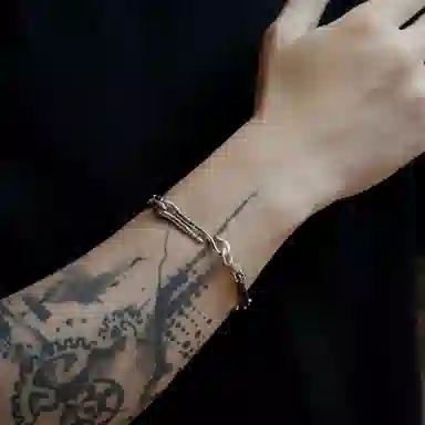 Empress 47 CIRCULATION Bracelet