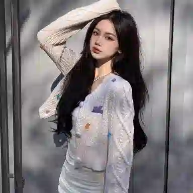 13 DEMARZO Candy Bear Cardigan