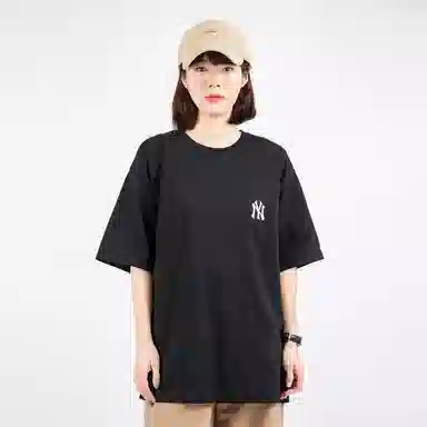 MLB T