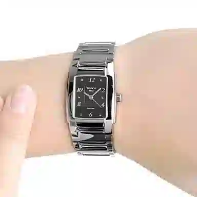 TISSOT 30 25.4*31.2mm T073.310.11.057.00