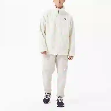 New Balance FW22 Logo Zip Jacket White