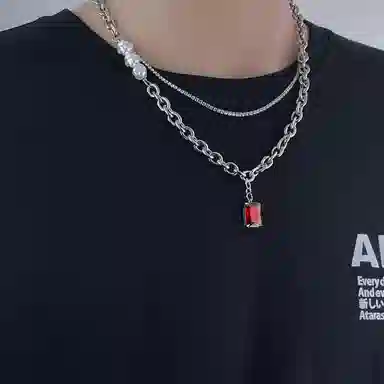 Cooraree Red Stone Pendant Necklace