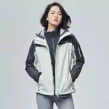探路者 拼色可拆卸防风防水三合一冲锋衣 女款
