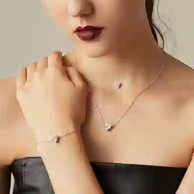 Daisy Fellowes AY S925