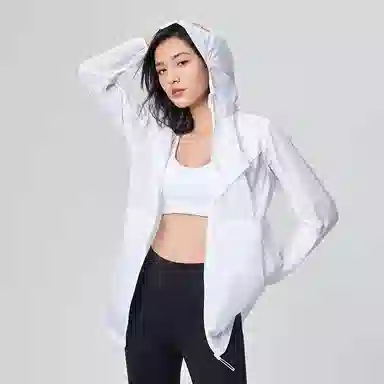 探路者 纯色户外轻薄透气凉感科技连帽皮肤衣 女款