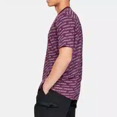 Under Armour T