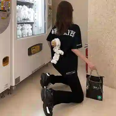 13 DEMARZO x NASA Astronaut Bear Tee