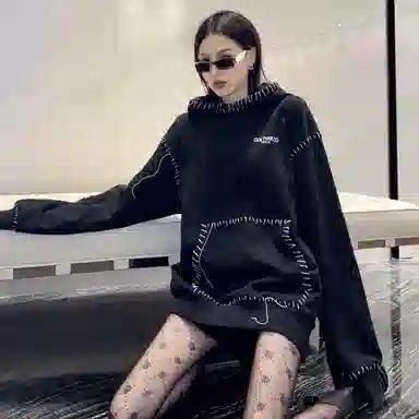 13 DEMARZO Distressed Hoodie